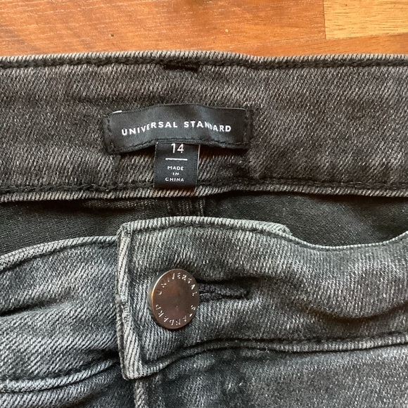 Universal Standard Size 14 soft black wash high rise jeans - Picture 3 of 6